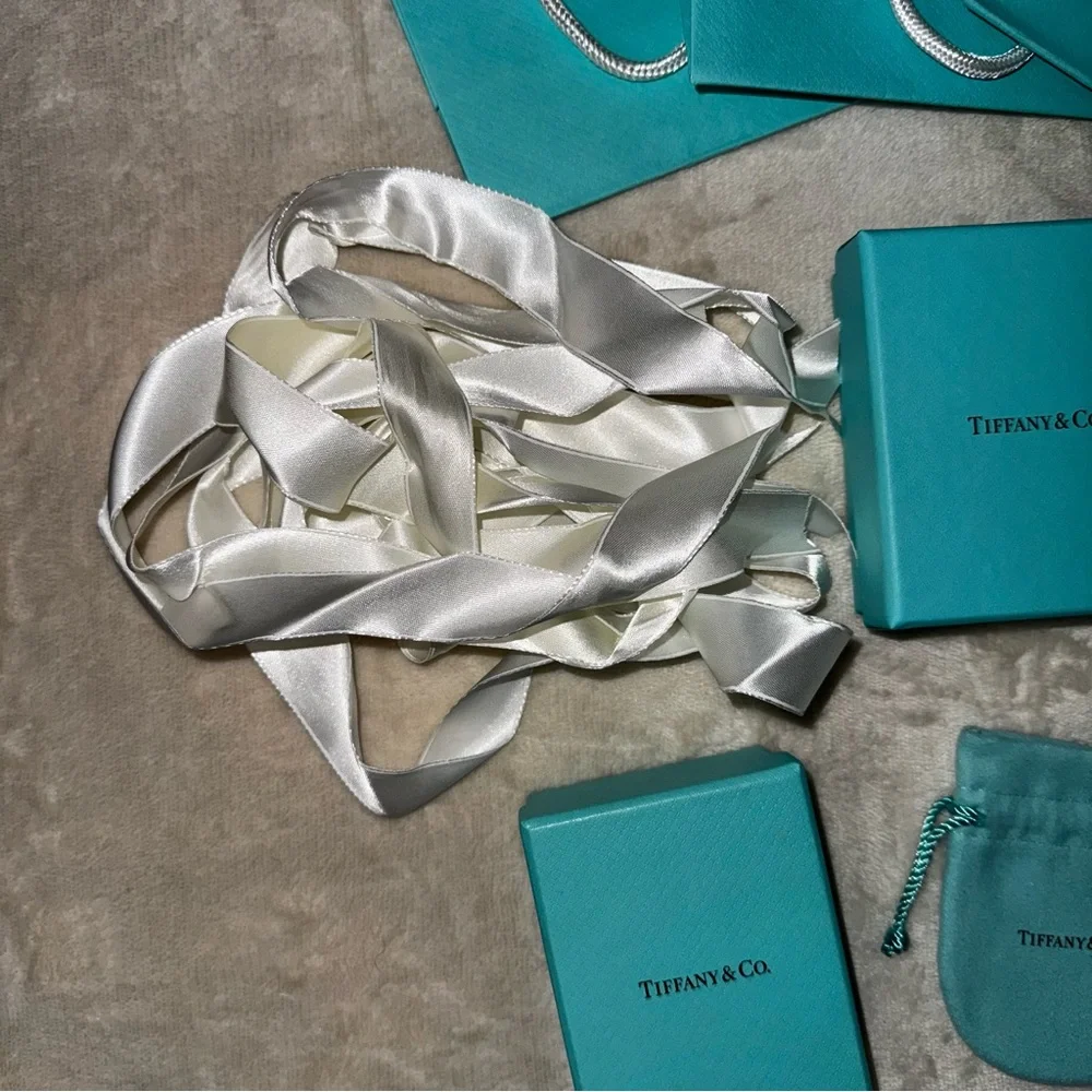 Tiffany & Co. Blue Gift Set Bundle - Picture 4 of 16